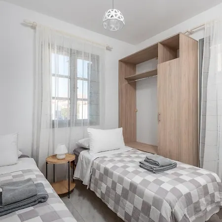 Appartement Fourlanou House à Chalki Town Extérieur photo